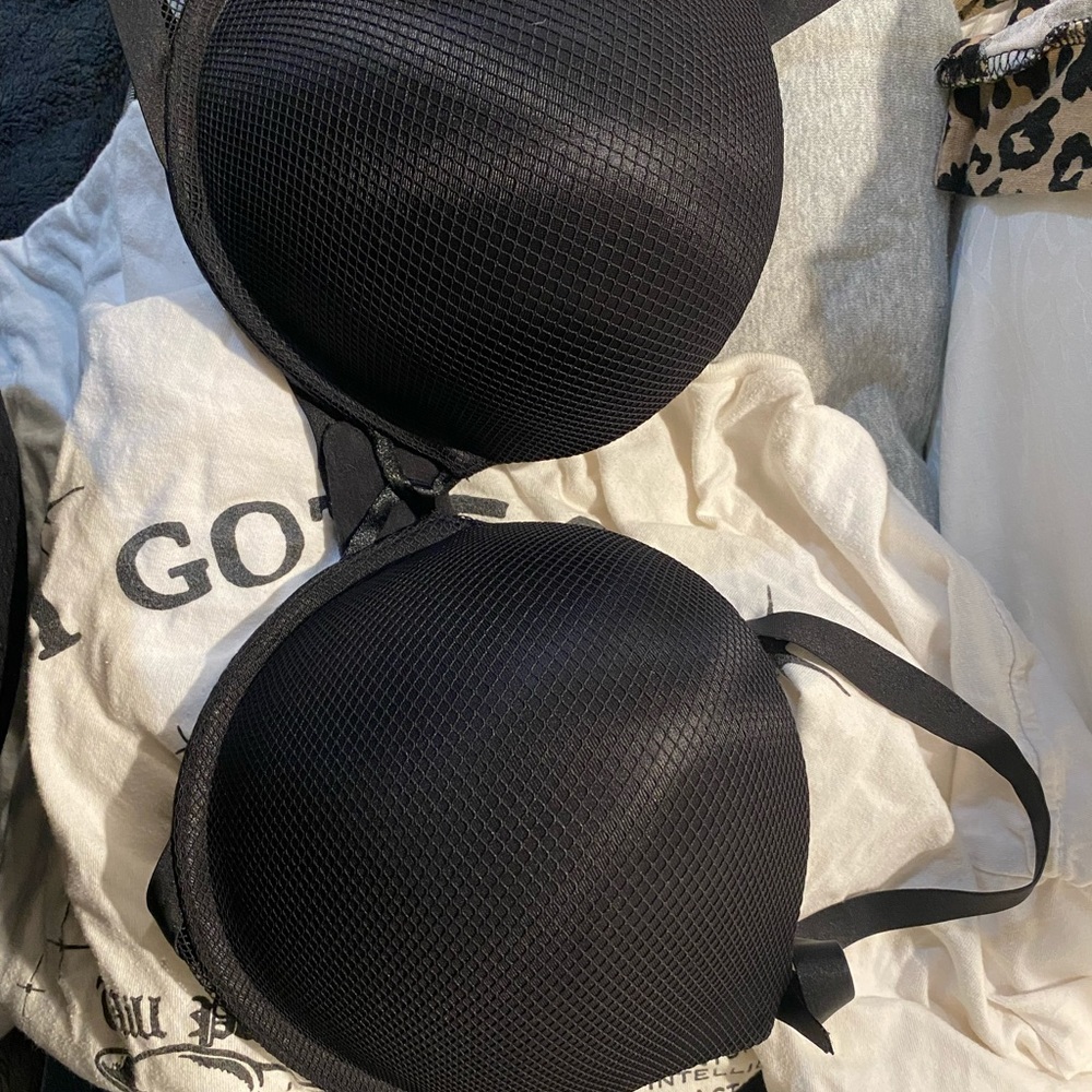 Black Padded Bra